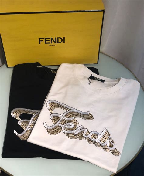 camiseta fendi hombre|Camisas de lujo para Hombre .